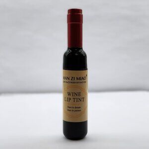 Lip Tint in Novelty Wine Bottle Shaped Container-Chardennay Orage